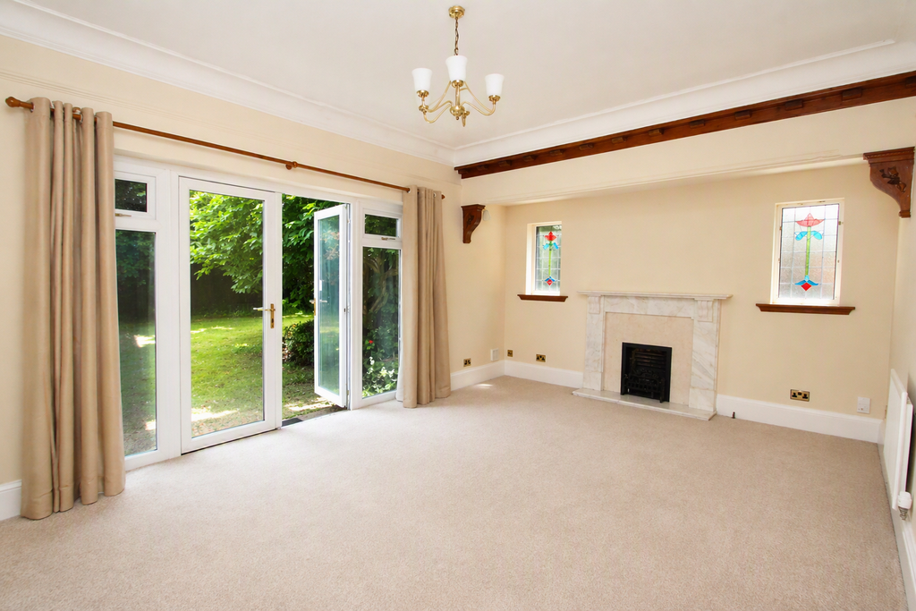 Property photo 3 of 18