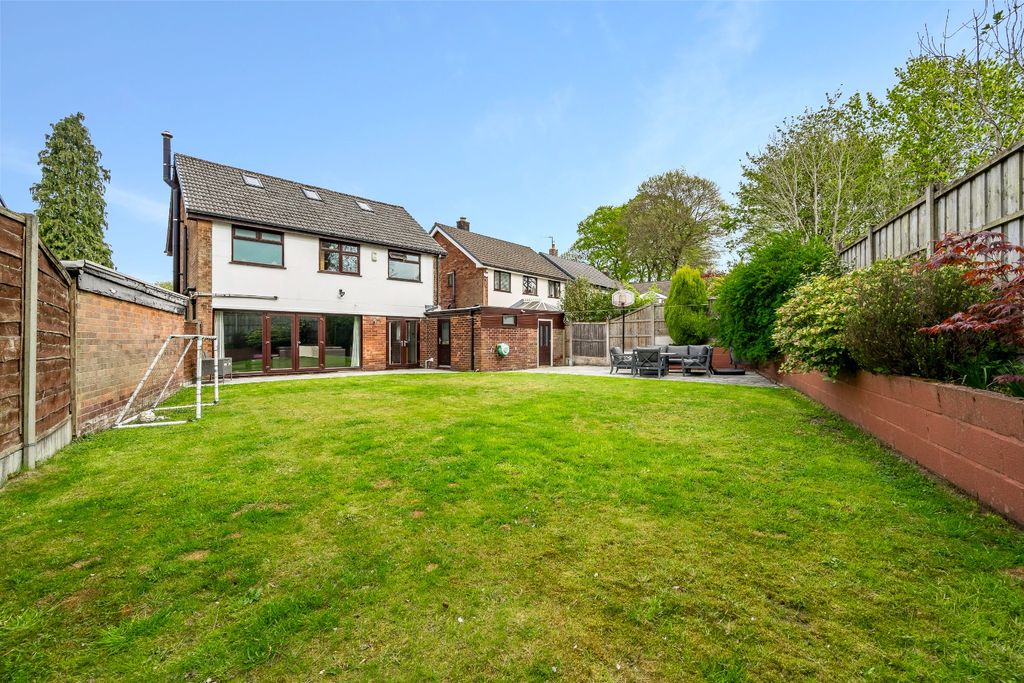 Property photo 2 of 39 4065794