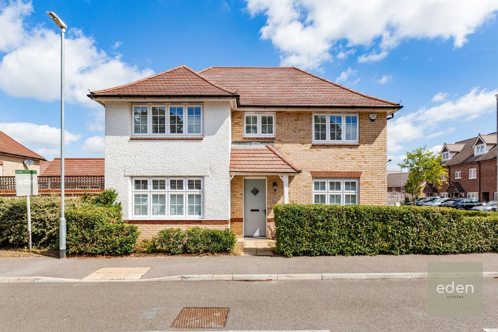 Property photo 1 of 18