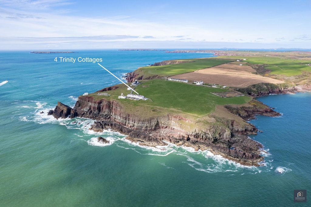 Property photo 1 of 29