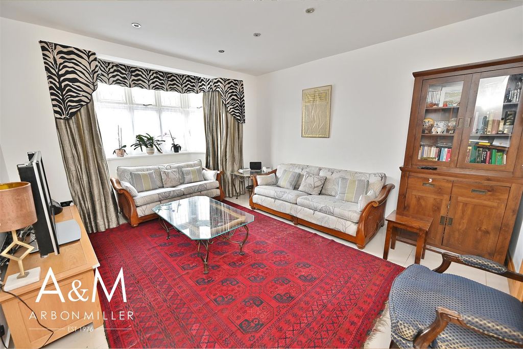 Property photo 3 of 25 Reception Room