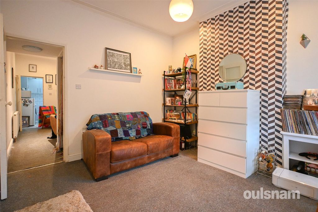 Property photo 2 of 18 Picture No. 19