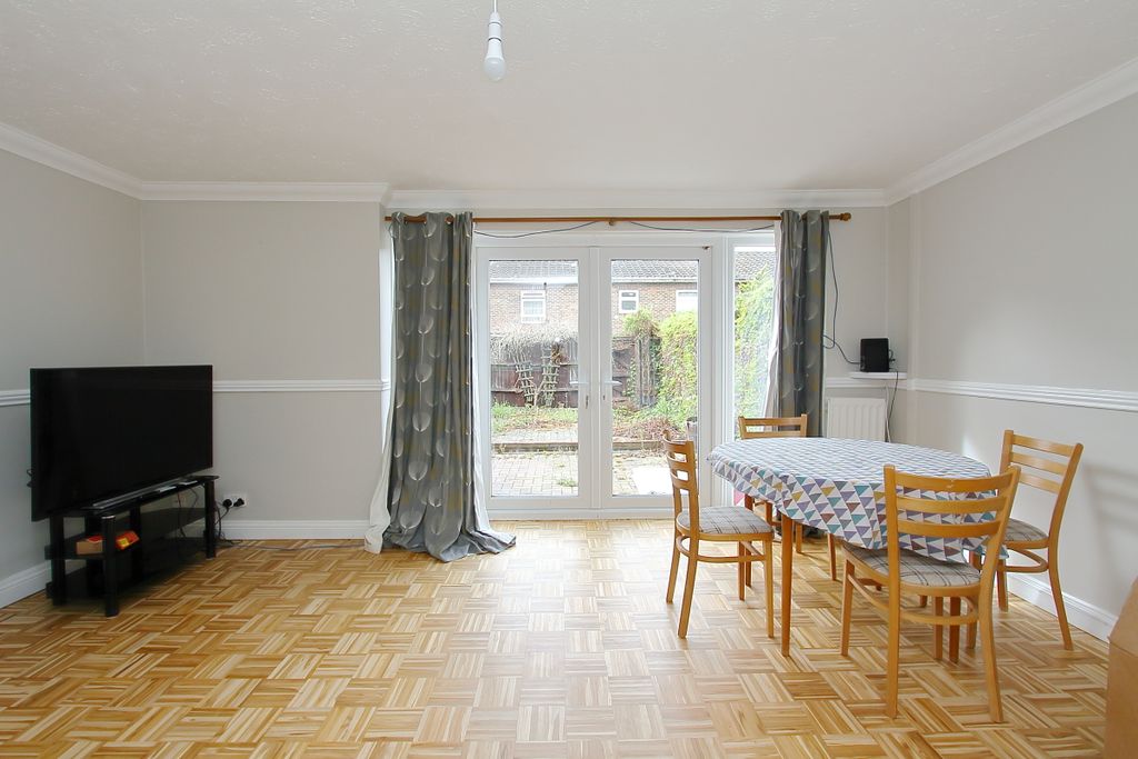 Property photo 3 of 14