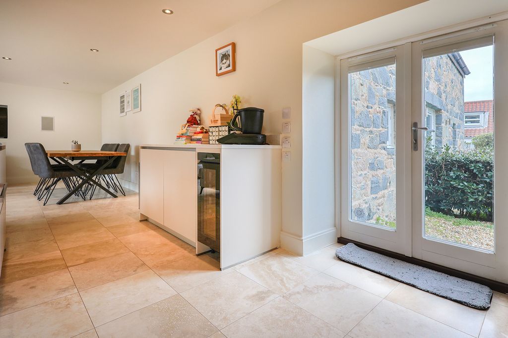 Additional image 5 of 2 bed property for saleLe Ramee, St Peter Port, Guernsey GY1