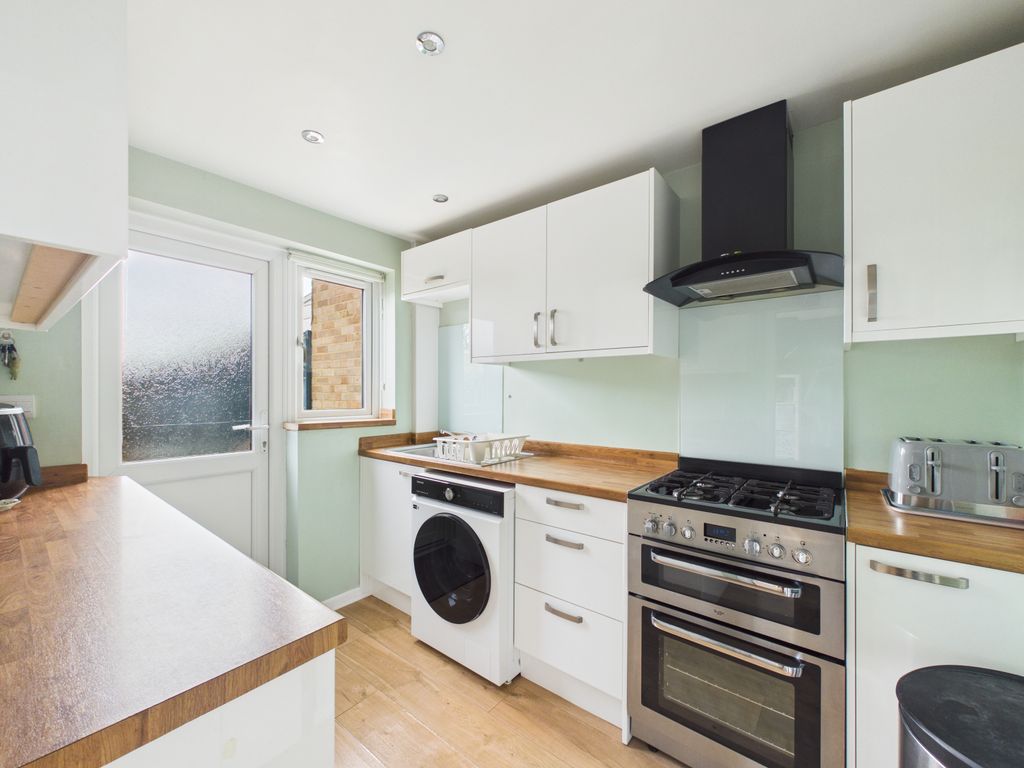 Property photo 3 of 12 Gallery