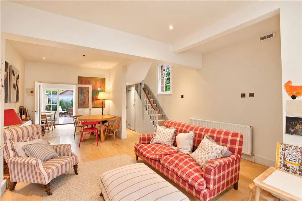 Property photo 3 of 9