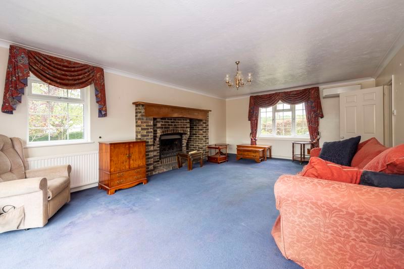 Property photo 2 of 22 Photo 12