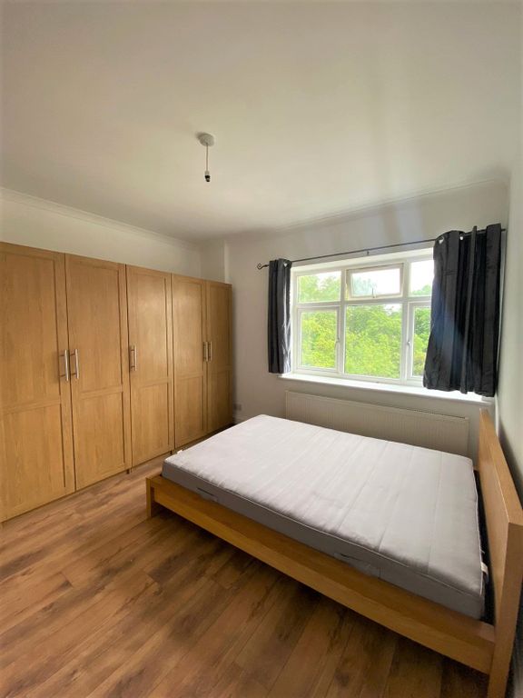 Property photo 1 of 1