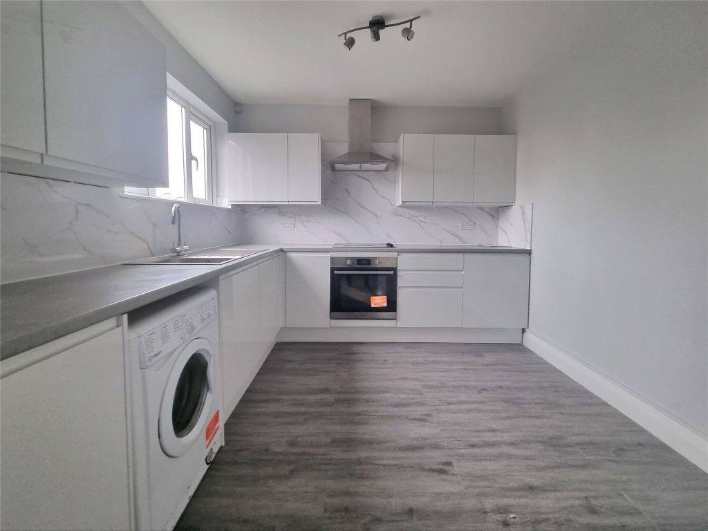 Property photo 2 of 7 Picture No. 08