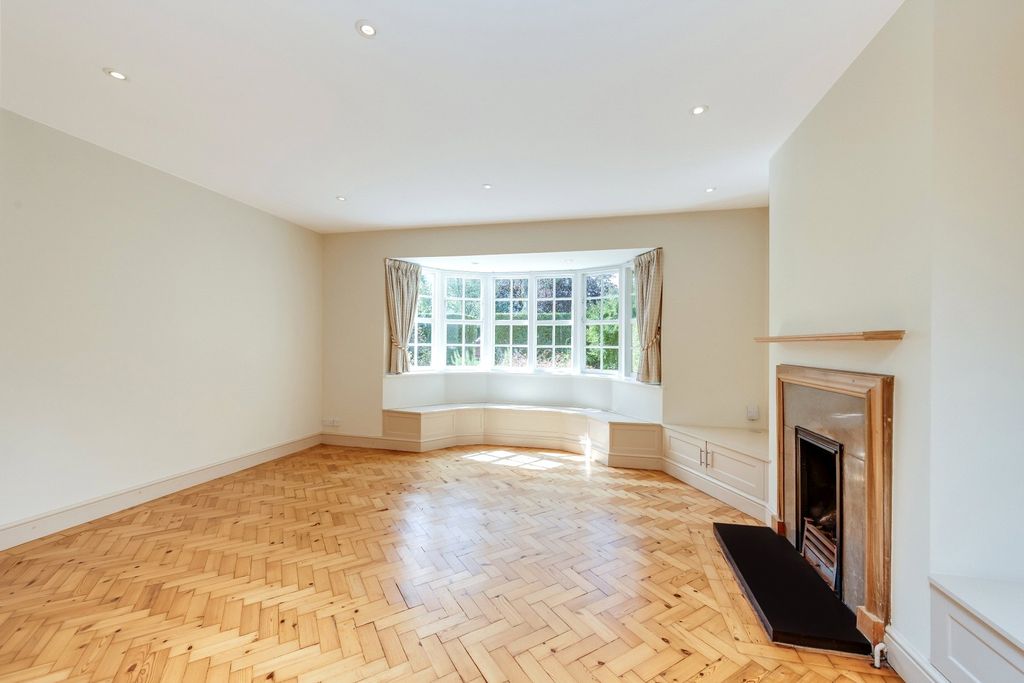 Property photo 2 of 14 Picture No. 07
