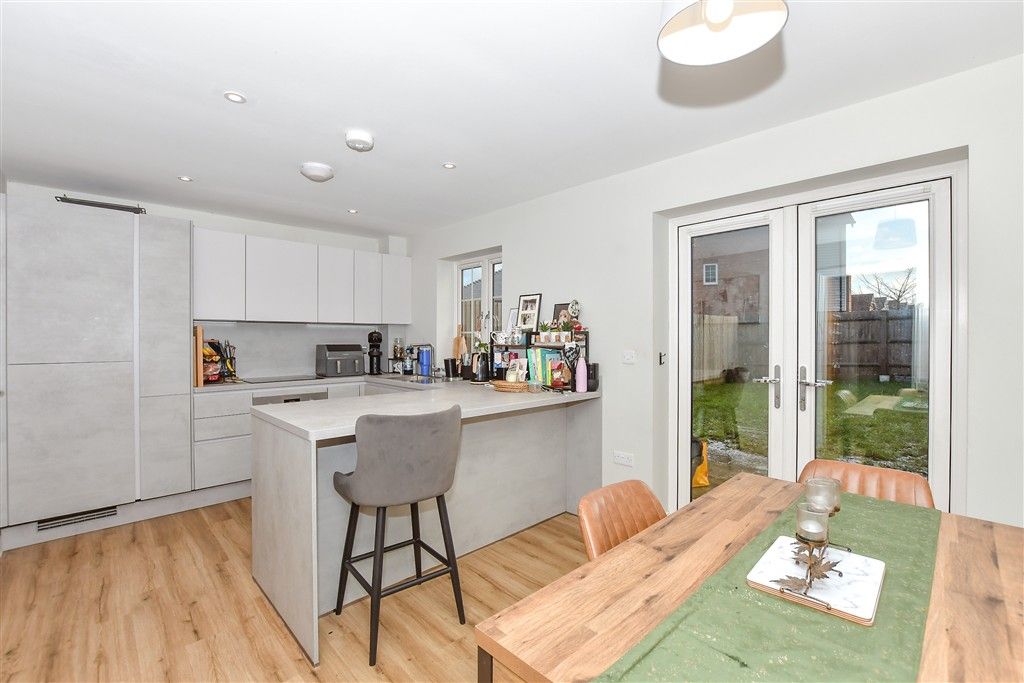 Property photo 1 of 10 Kitchen/Diner