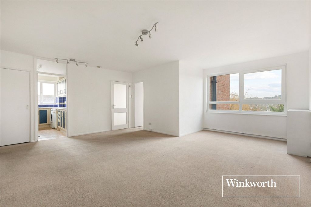 Property photo 3 of 14 Picture No. 10