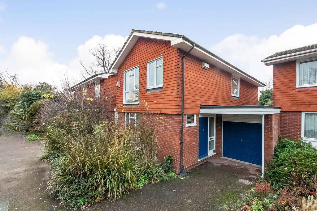 Property photo 1 of 15