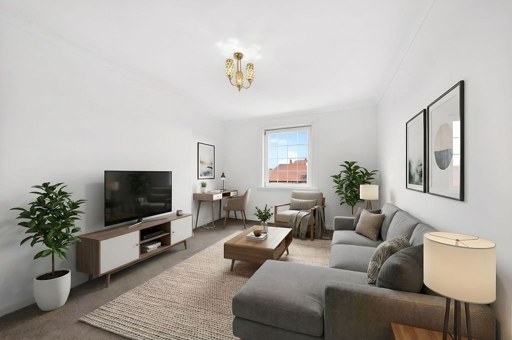 Property photo 2 of 41 Lounge