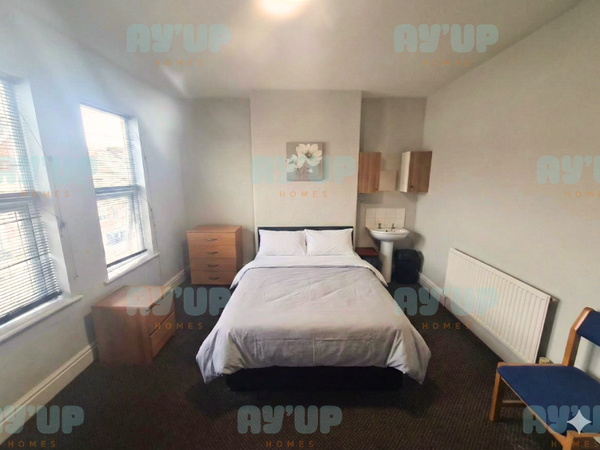 Property photo 2 of 3