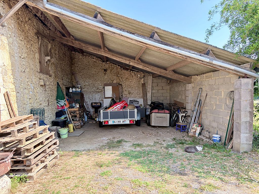 Property photo 3 of 17 60775512c