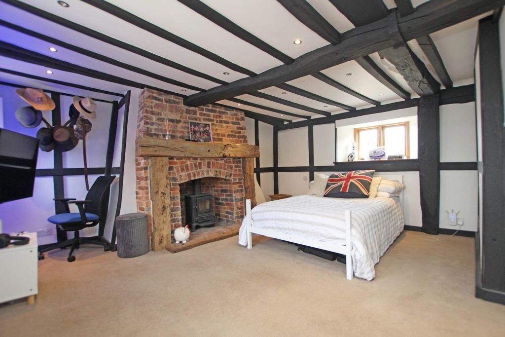Additional image 15 of 6 bed property for saleHigh Street, Pevensey BN24