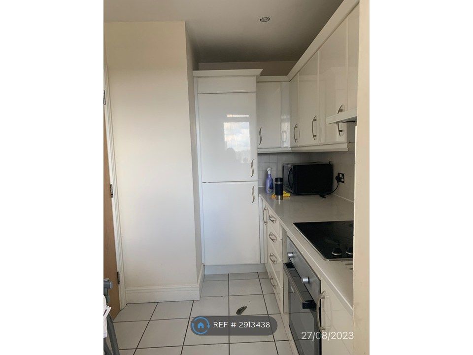 Property photo 3 of 21
