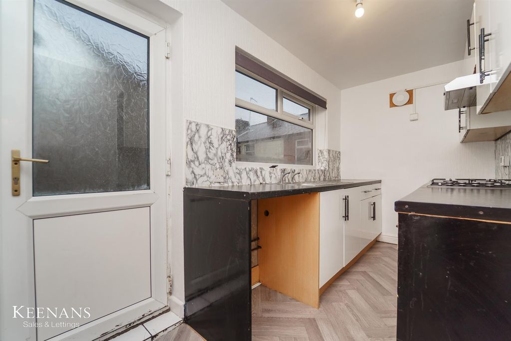 Property photo 3 of 17 Dsc04943.Jpg