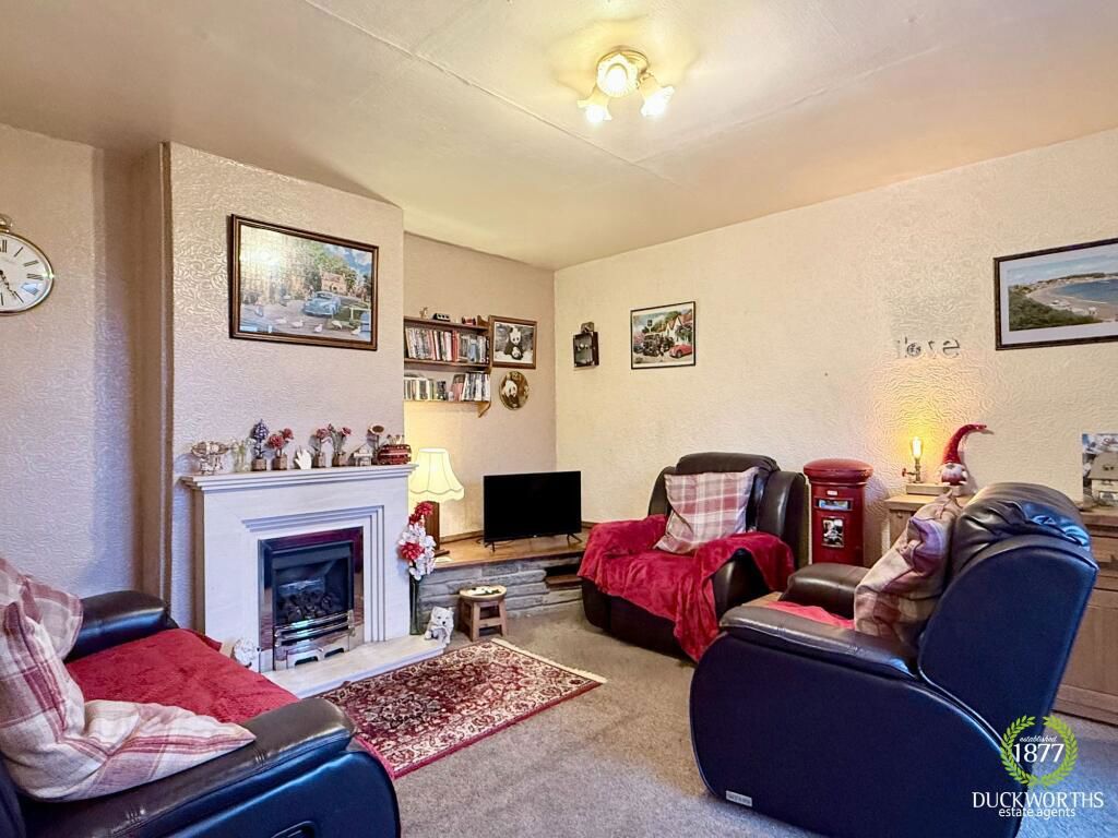 Property photo 2 of 18