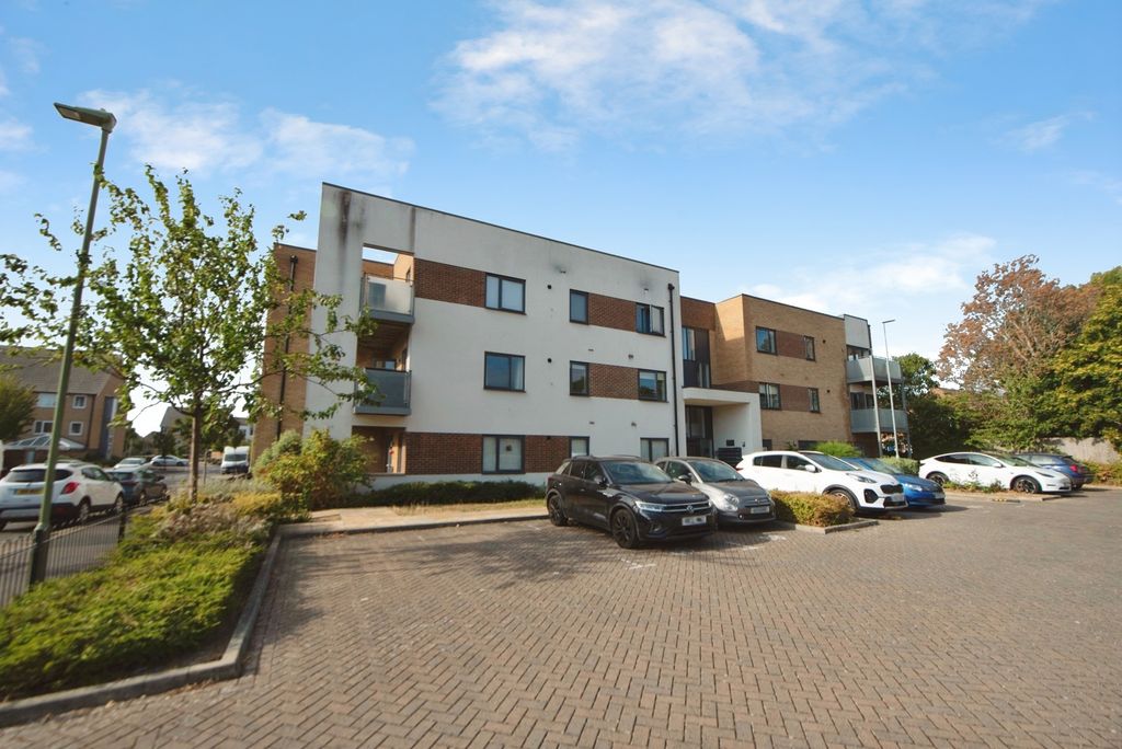 Property photo 1 of 11 Pbox-Img.Jpg