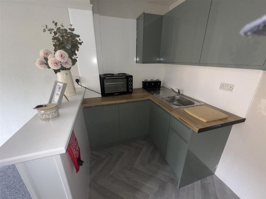 Property photo 1 of 9 Zasvlxpt9Kerm33Hfsdona.Jpg