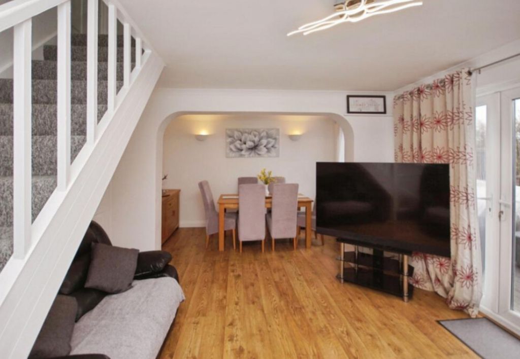 Property photo 3 of 16