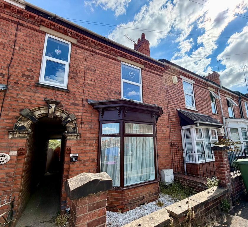 Property photo 1 of 12