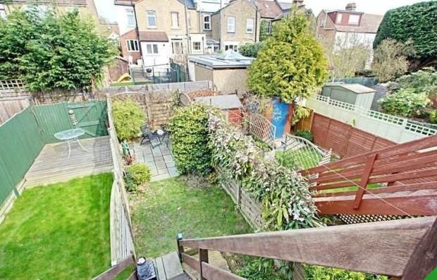 Property photo 3 of 8 Glenville Garden 1.P