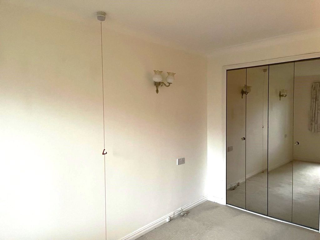 Property photo 3 of 7 Picture No. 02