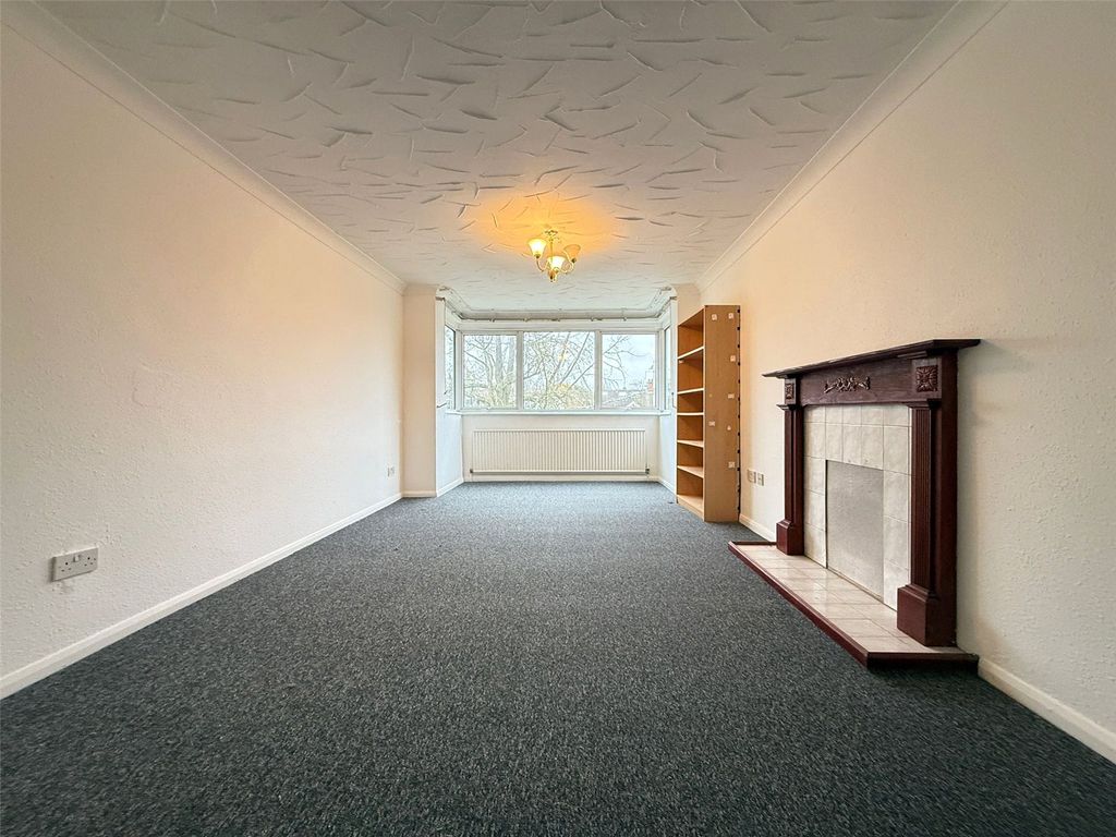 Property photo 3 of 7 Picture No. 17