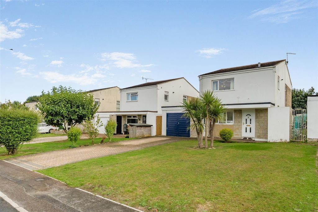 Property photo 1 of 19 1350480-1-68Bf0Dfc23440.Jpg