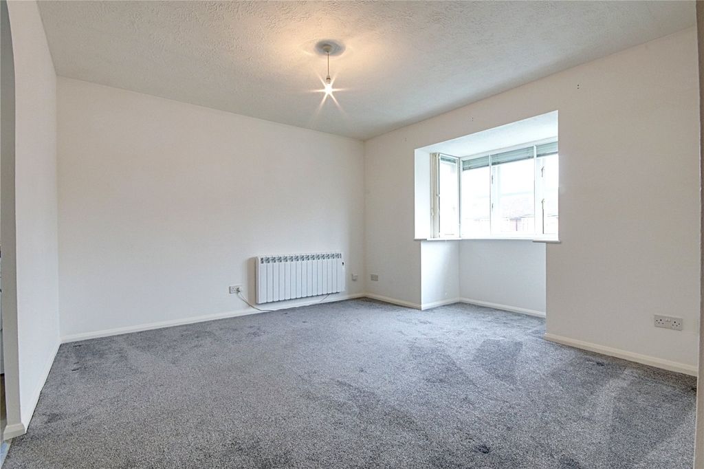 Property photo 2 of 9 Picture No. 14