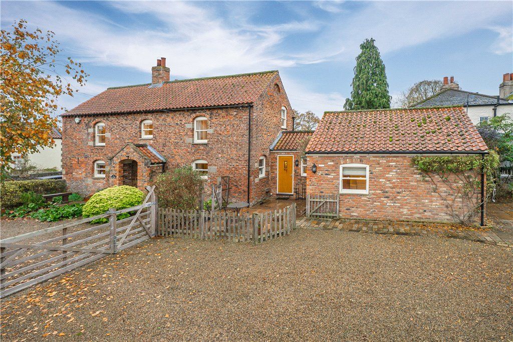 Property photo 1 of 31 Picture No. 10