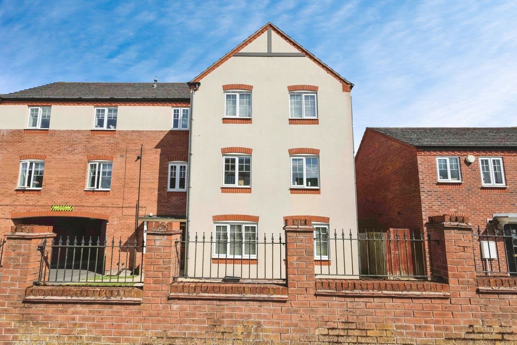 Property photo 1 of 14 Photo