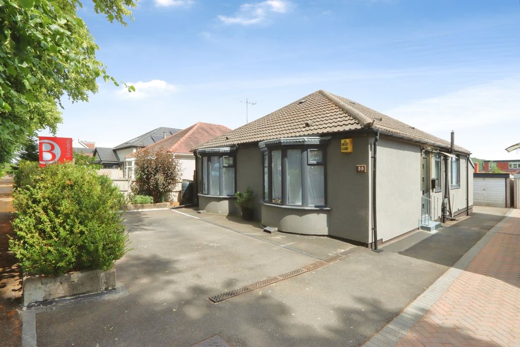 Property photo 1 of 18 Front