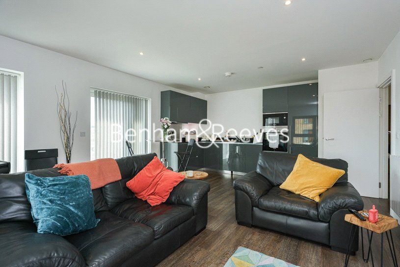 Property photo 3 of 16 Picture No. 01