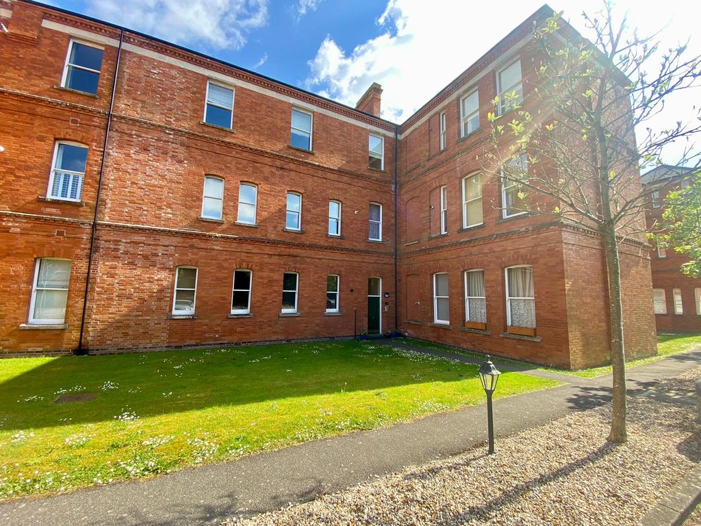 Property photo 2 of 30