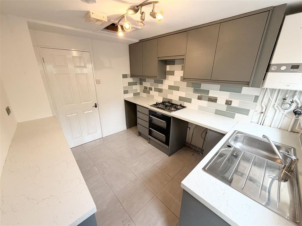 Property photo 2 of 17 Tempimage0Ririi.Jpg