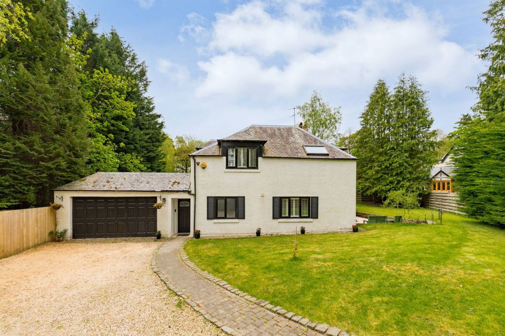 Property photo 1 of 38