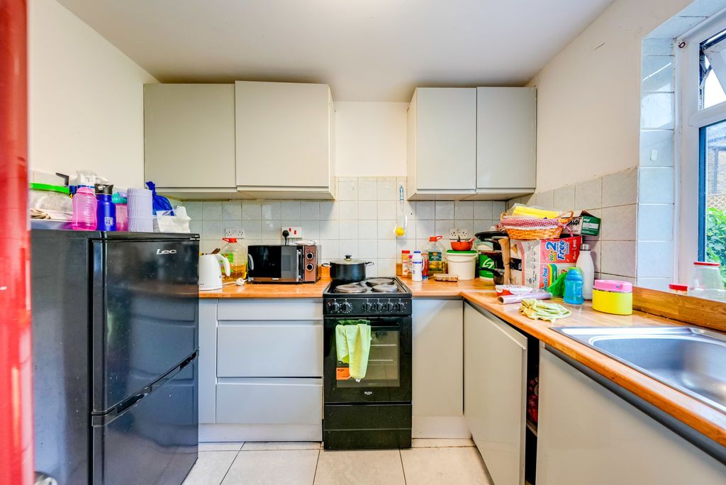 Property photo 3 of 16 Photo 10