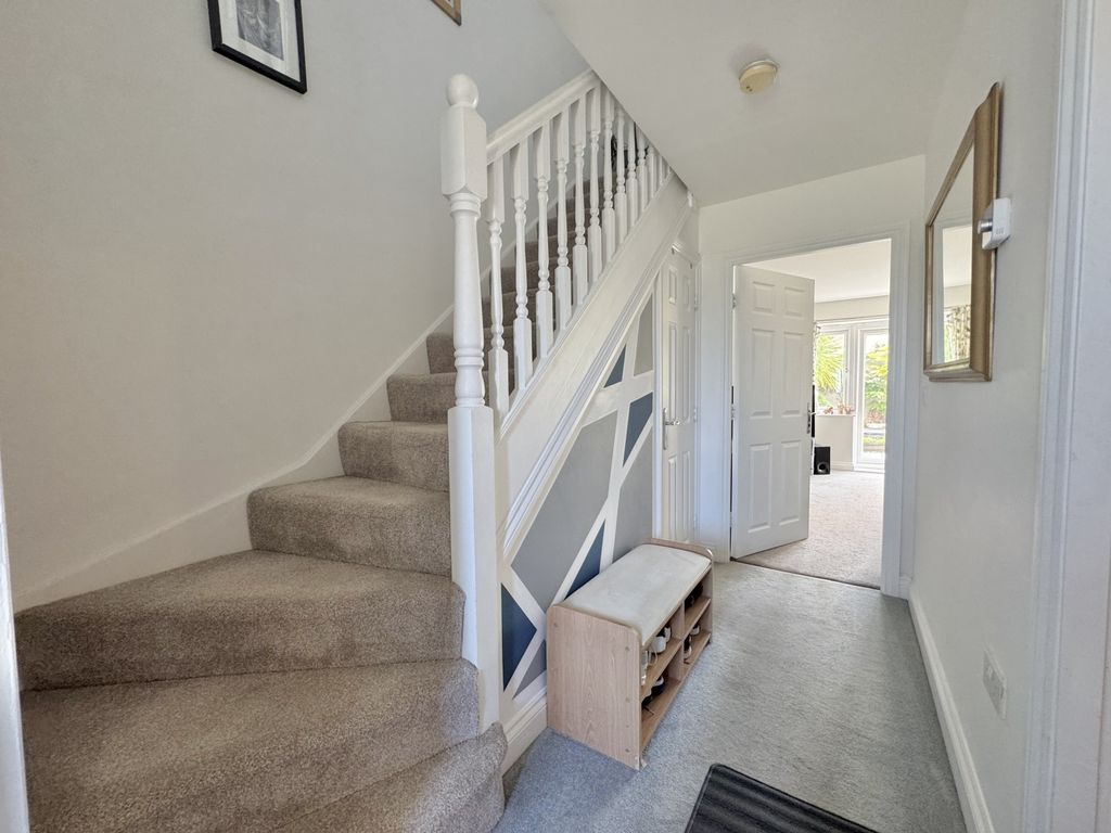 Property photo 2 of 21 Img_1476