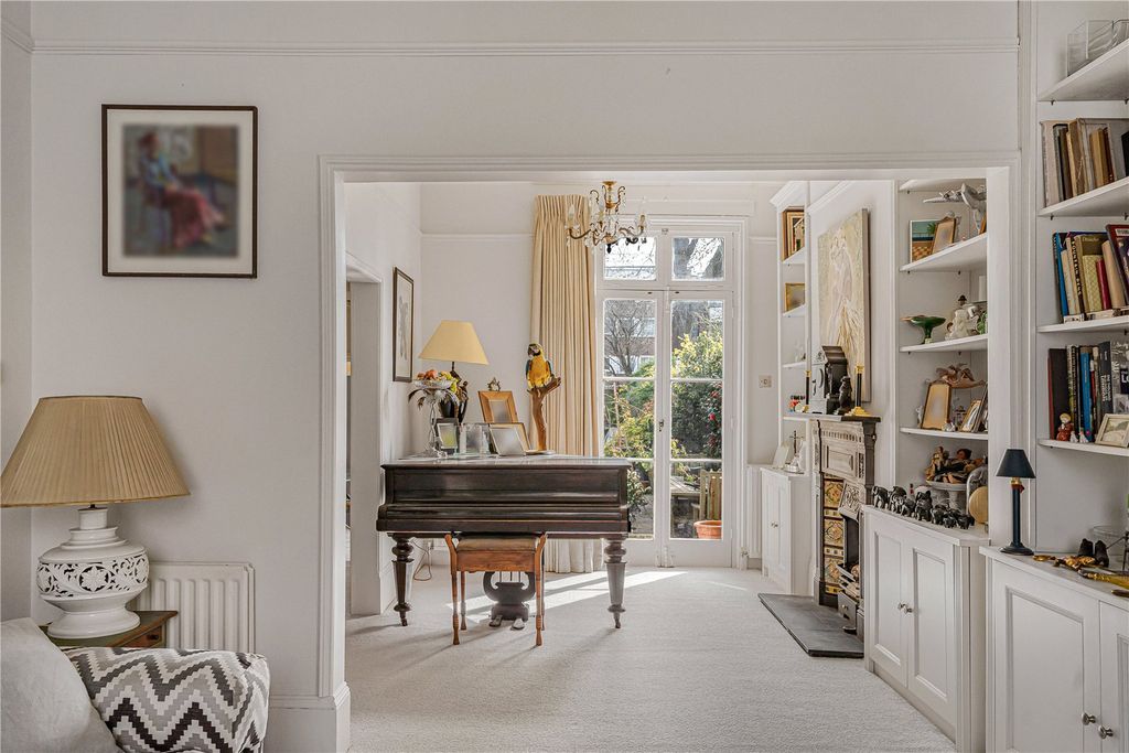 Property photo 2 of 19 Reception Room