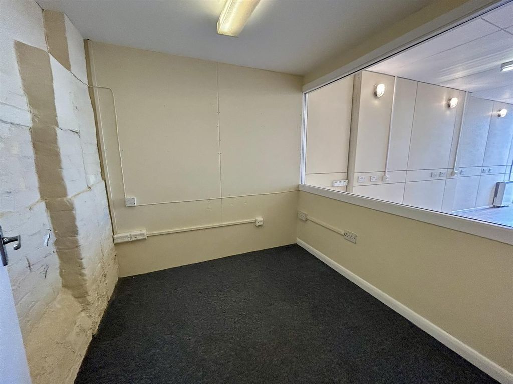 Property photo 1 of 5 Img_2174.Jpeg