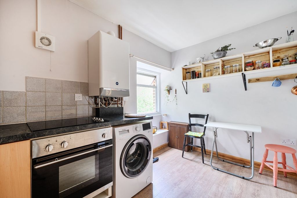 Property photo 3 of 10 5351166