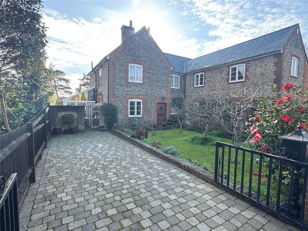 Property photo 1 of 14 Picture No. 16