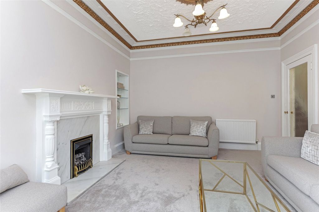 Property photo 3 of 21 3