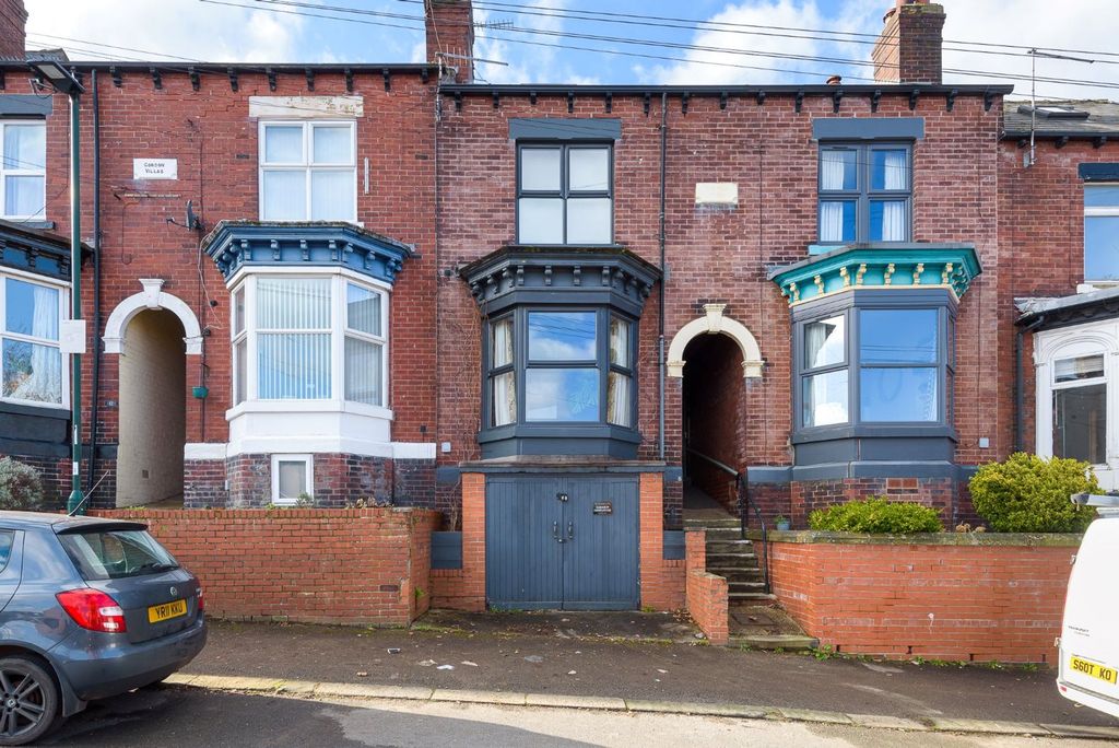 Property photo 1 of 19