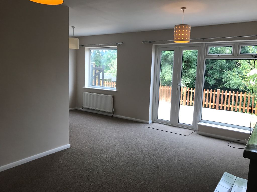 Property photo 3 of 8 Img_2885.Jpg