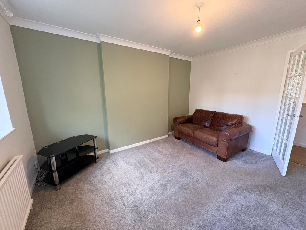 Property photo 3 of 23 Picture No. 24